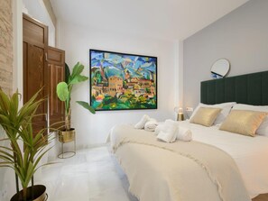 2 chambres, fer et planche à repasser, accès Internet, draps fournis