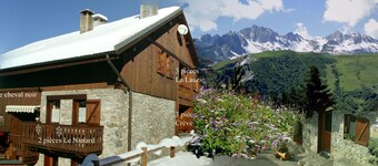 La Lauzière 3-room apartment 55 m2 200 m from the free bus stop and 300 m from the ski lift