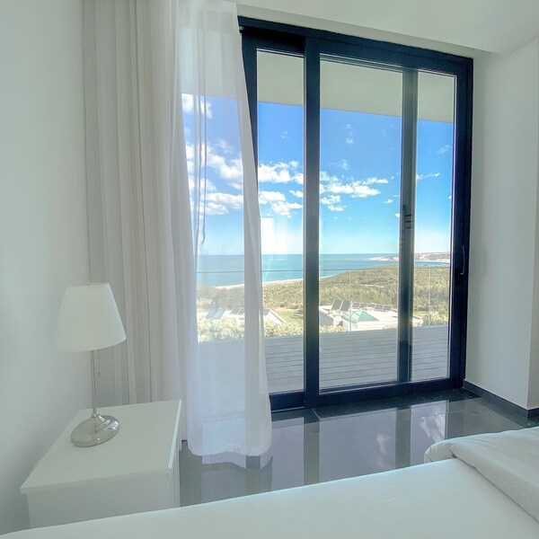 Uprisinghouse With Private Salty Pool & Océan View - São Martinho do Porto