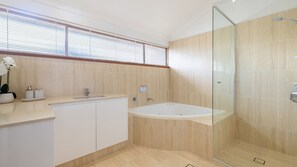 Dusche, Whirlpool