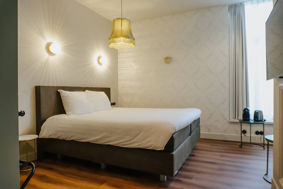 Habitación doble Deluxe | Ropa de cama de alta calidad, wifi gratis y ropa de cama