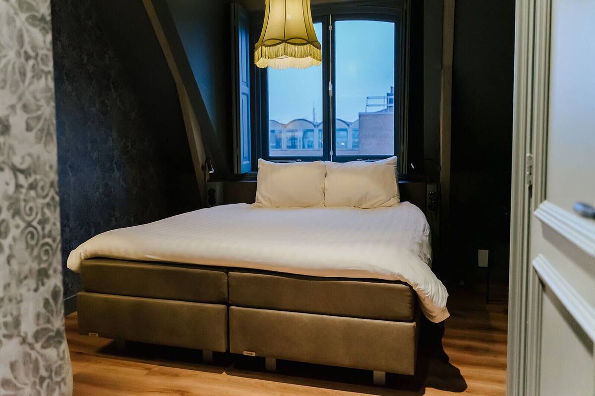 Habitación doble superior | Ropa de cama de alta calidad, wifi gratis y ropa de cama
