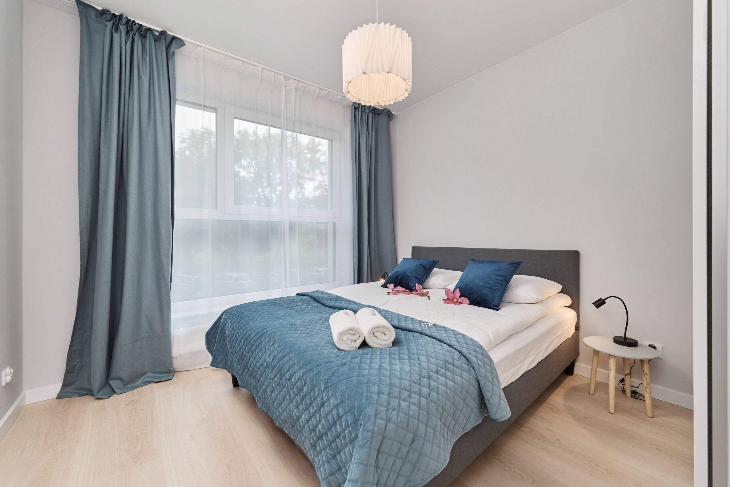 1 bedroom, iron/ironing board, travel crib, WiFi