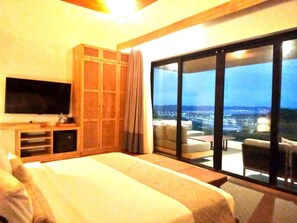 Family Villa | Premium bedding, memory-foam beds, in-room safe, desk - Truntum Boutique Mandalika (Kuta)