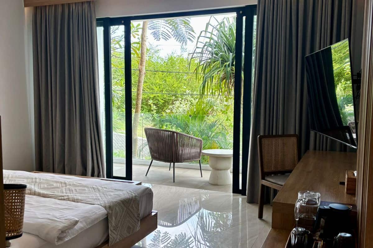 Grand Double Room | Premium bedding, memory foam beds, in-room safe, desk