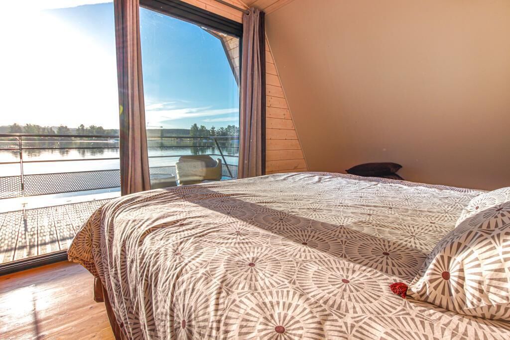 1 chambre, bureau, Wi-Fi gratuit, draps fournis