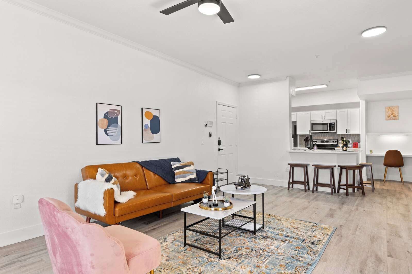 Apartment, 1 Bedroom | Living area