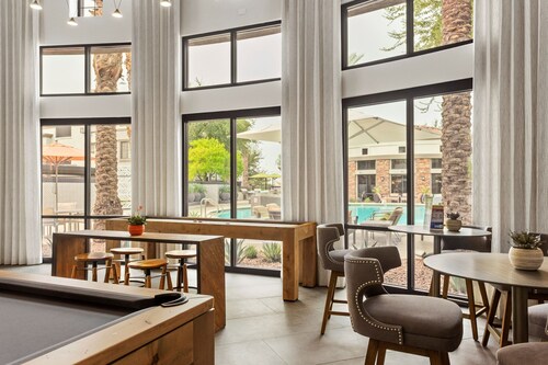 CozySuites at Glendale