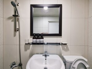 Bathroom - Carrot Hostel (Seoul)
