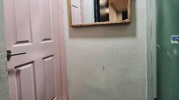 Basic Double Room, 1 Bedroom | Living area