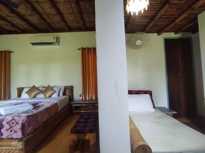 Interior - Homocation Sikhiri Cottages (Barnagar)