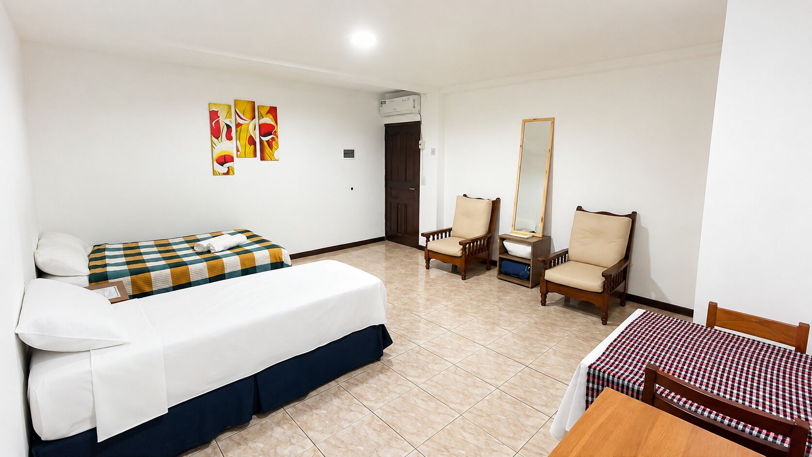 Classic Room | Premium bedding, down duvets, laptop workspace, free WiFi