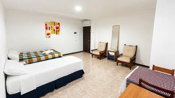 Classic Room | Premium bedding, down duvets, laptop workspace, free WiFi