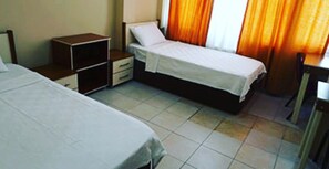 Economy-Zweibettzimmer