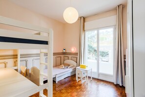 2 camere, ferro/asse da stiro, Wi-Fi gratuito, lenzuola