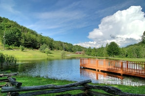 Property grounds - This spectacular 2 bedroom, 2 bath Smoky Mountain log cabin offers the perfect getaway! (Sevierville)