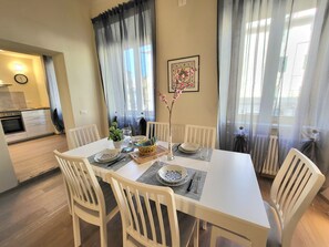 Dining - LO STELLARIO DI LUCCA in the historic center, parking very close, WiFi (Lucca)