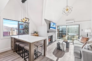 Interior - Slopeside Escape w/ Pool, Hot Tubs & Views (Park City)