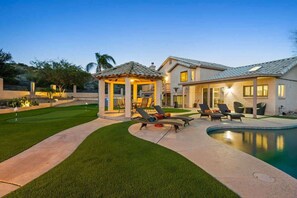 Property grounds - Ahwatukee Retreat with Spectacular Desert Sunsets (Phoenix)
