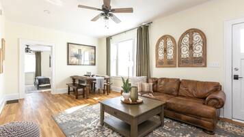 Smart TV, offices, computer monitors