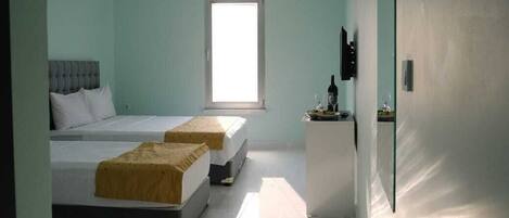 Habitación triple básica | Vista desde la habitación