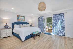 3 室のベッドルーム、アイロン / アイロン台、WiFi (無料)、ベッドシーツ