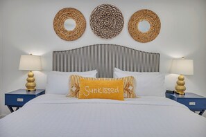 3 chambres, fer et planche à repasser, Wi-Fi gratuit, draps fournis