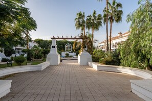 Property grounds - Apartment "Ático Castillo" with Sea View, Shared Pool & Wi-Fi (Fuengirola)