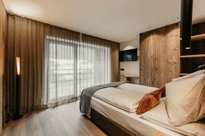 2 bedrooms, free WiFi, bed sheets - Apartment "Niuasi Dolomites Panorama" with Mountain View, Balcony and Wi-Fi (Ortisei)