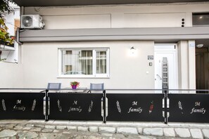 تفاصيل الفندق من الخارج