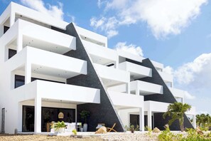 Exterior - Blue Bay | The Reef | Balcony (Sint Michiel)