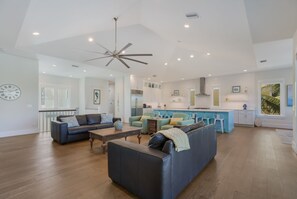 电视、乒乓球、办公室