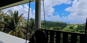 Property grounds - Amazing 4 BR Villa with fantastic views- 3 min from the beach! (Cap Estate)