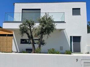 Exterior - Superb Villa 2km from the beach (São Martinho do Porto)