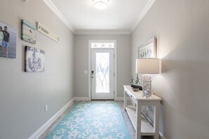 Interior - Family Fun Awaits: The Sweet & Salty Coastal-Casual Haven with Inviting Pool! (Pensacola)