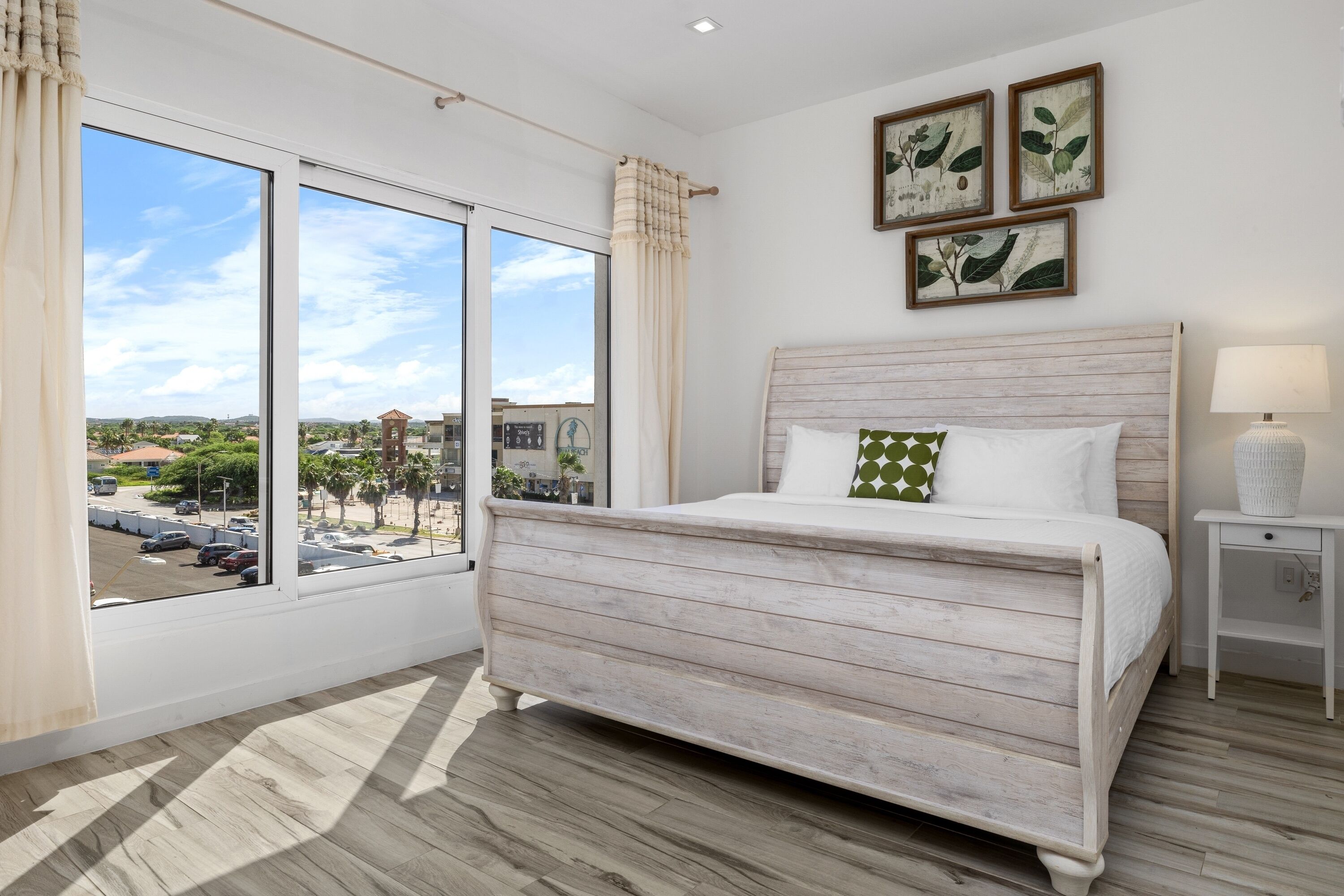 2 Schlafzimmer, Zimmersafe, kostenloses WLAN, Bettwäsche