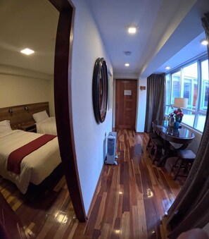 2 bedrooms, Egyptian cotton sheets, premium bedding, down comforters - Zans Apartments Cusco (Cusco)