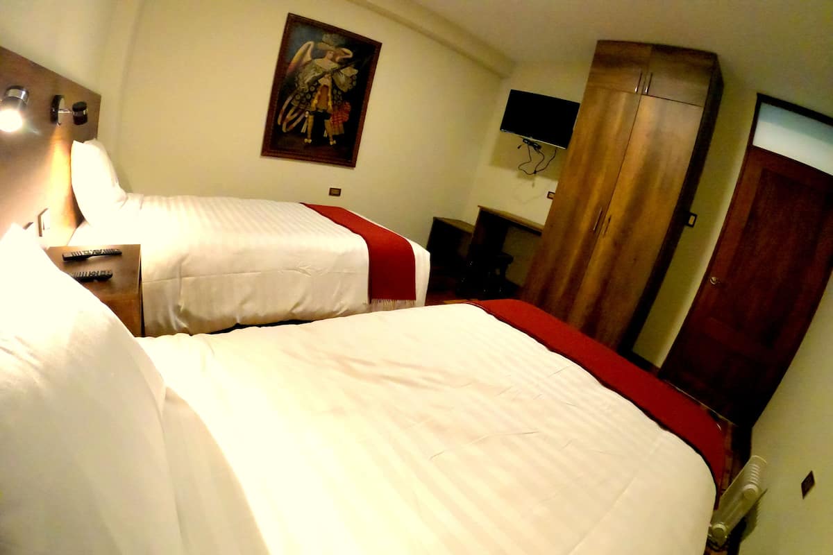 Family Apartment | 2 bedrooms, Egyptian cotton sheets, premium bedding, down duvets
