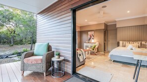 4 habitaciones, escritorio, wifi y ropa de cama 