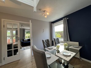 Dining - Golf Retreat, St Andrews -  a house that sleeps 6 guests  in 3 bedrooms (St Andrews)