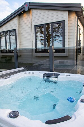 Property grounds - Stewart Resort Lodge 27  -  a lodge that sleeps 6 guests  in 2 bedrooms (St Andrews)