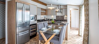 Stewarts Resort Lodge 7  -  a lodge that sleeps 6 guests  in 2 bedrooms