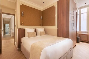 Room - Luxury Suite - Champs Elysees - Wagram (Paris)
