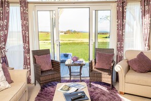 TV - Stewarts Resort Lodge 30  -  a lodge that sleeps 4 guests  in 2 bedrooms (St Andrews)