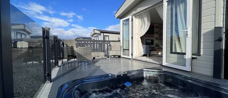 室外 SPA 浴池