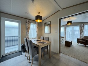 レストラン