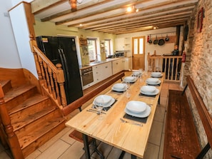 Cottage | Dining - Nant Moel Isaf Farm (Swansea)