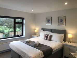 9 bedrooms, iron/ironing board, free WiFi, bed sheets