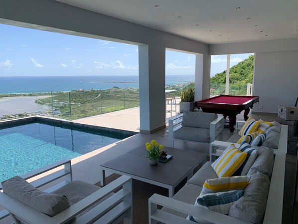 Villa, Meerdere bedden | Balkon