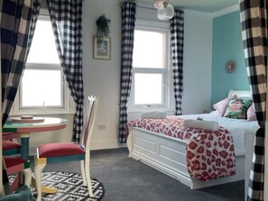 1 bedroom, WiFi